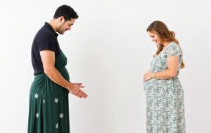 Annoncer une grossesse à son entourage sans perdre son calme